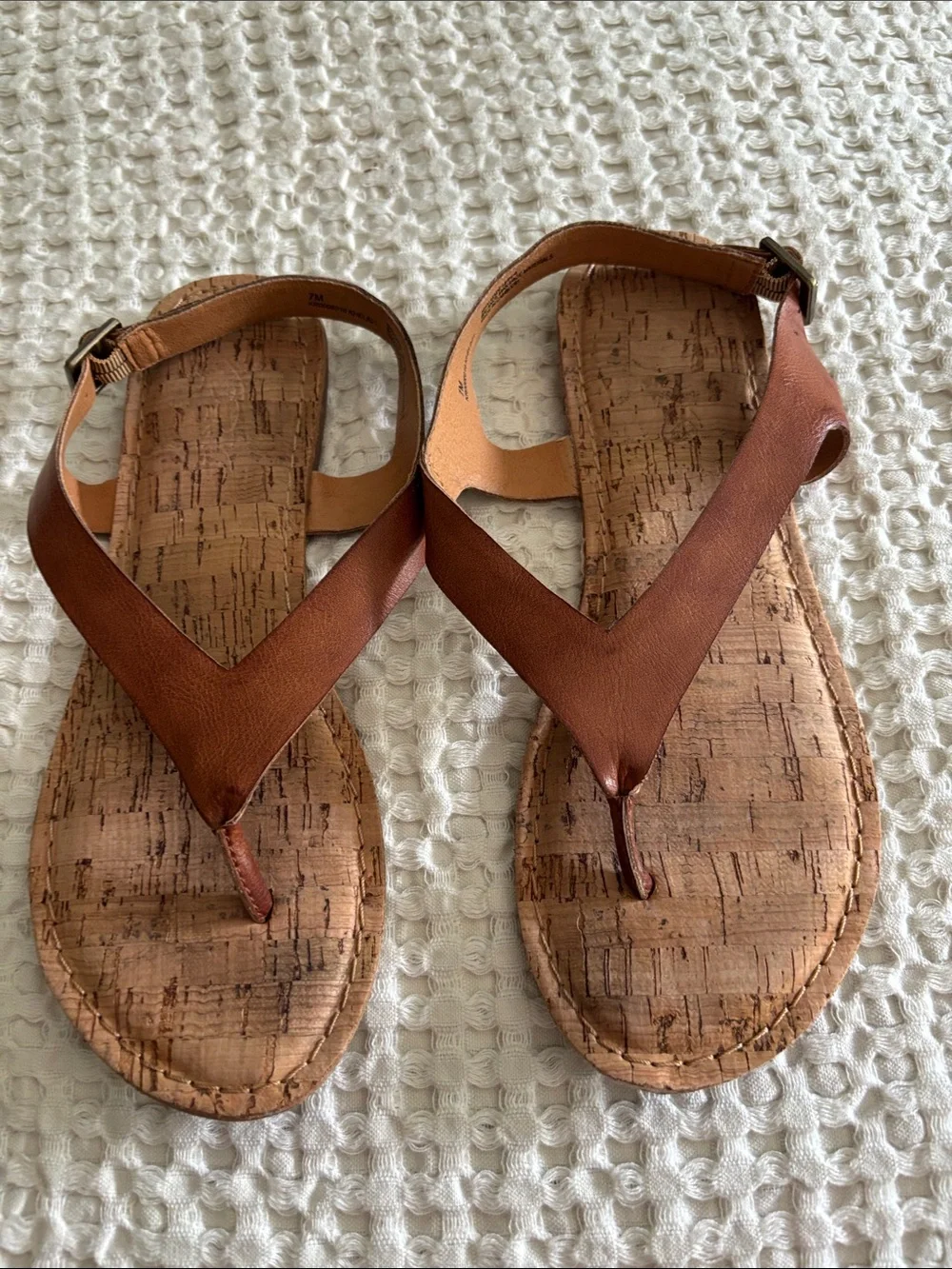 Korks Women’s Brown Cork Strap Sandals Classic Flip Flop Sandal Faux Leather 7